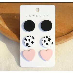 Boutique Acrylic Lightweight Western Stud Earring Set NEW